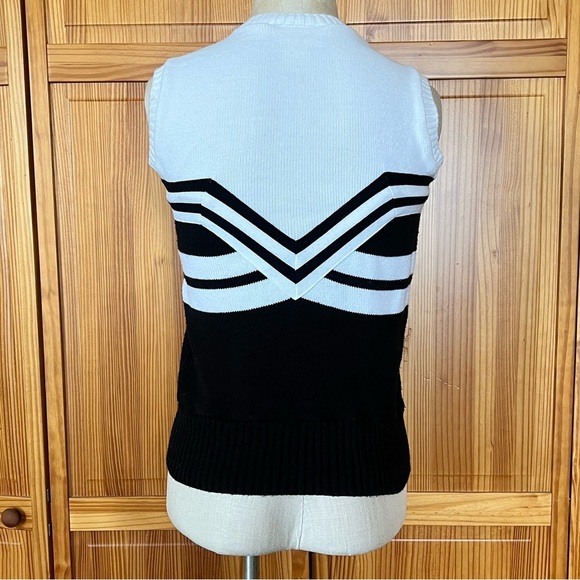 Vintage Small Tigers Cheerleading Cheer Sleeveless Sweater Vest Black & White - Picture 5 of 8